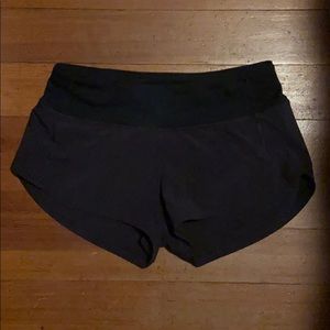 NWOT lululemon black speed up shorts